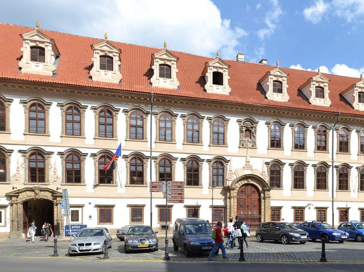 Senát Parlamentu České republiky, Praha